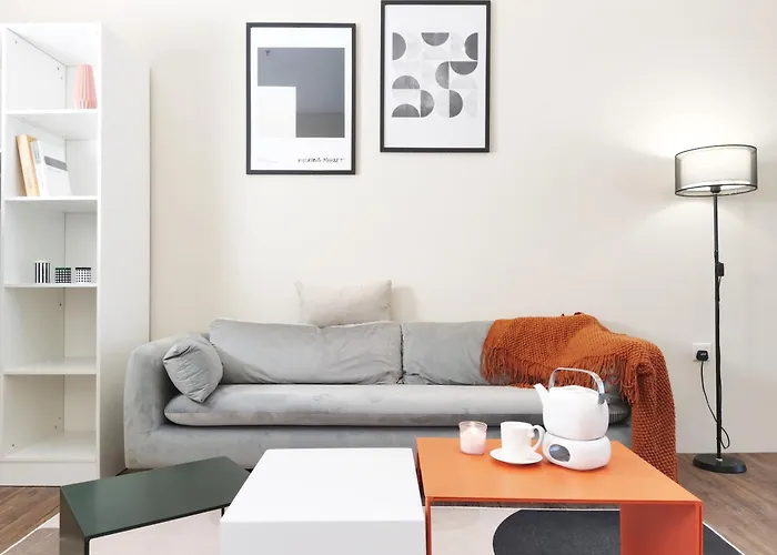 Weekly Monthly Stay - Bangsar Trade Centre Sandstone