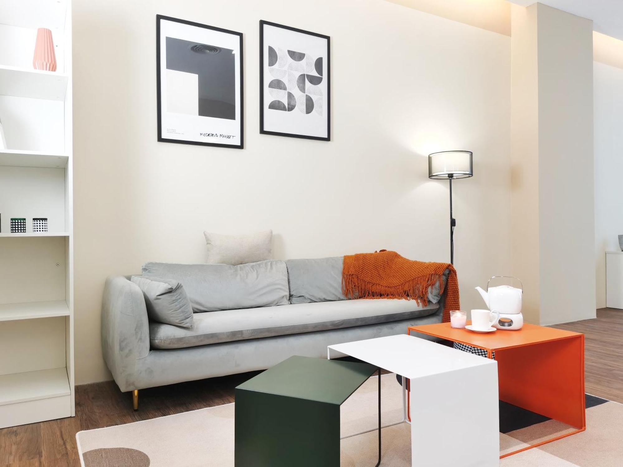 Weekly Monthly - Bangsar Trade Centre Sandstone Pangsapuri *