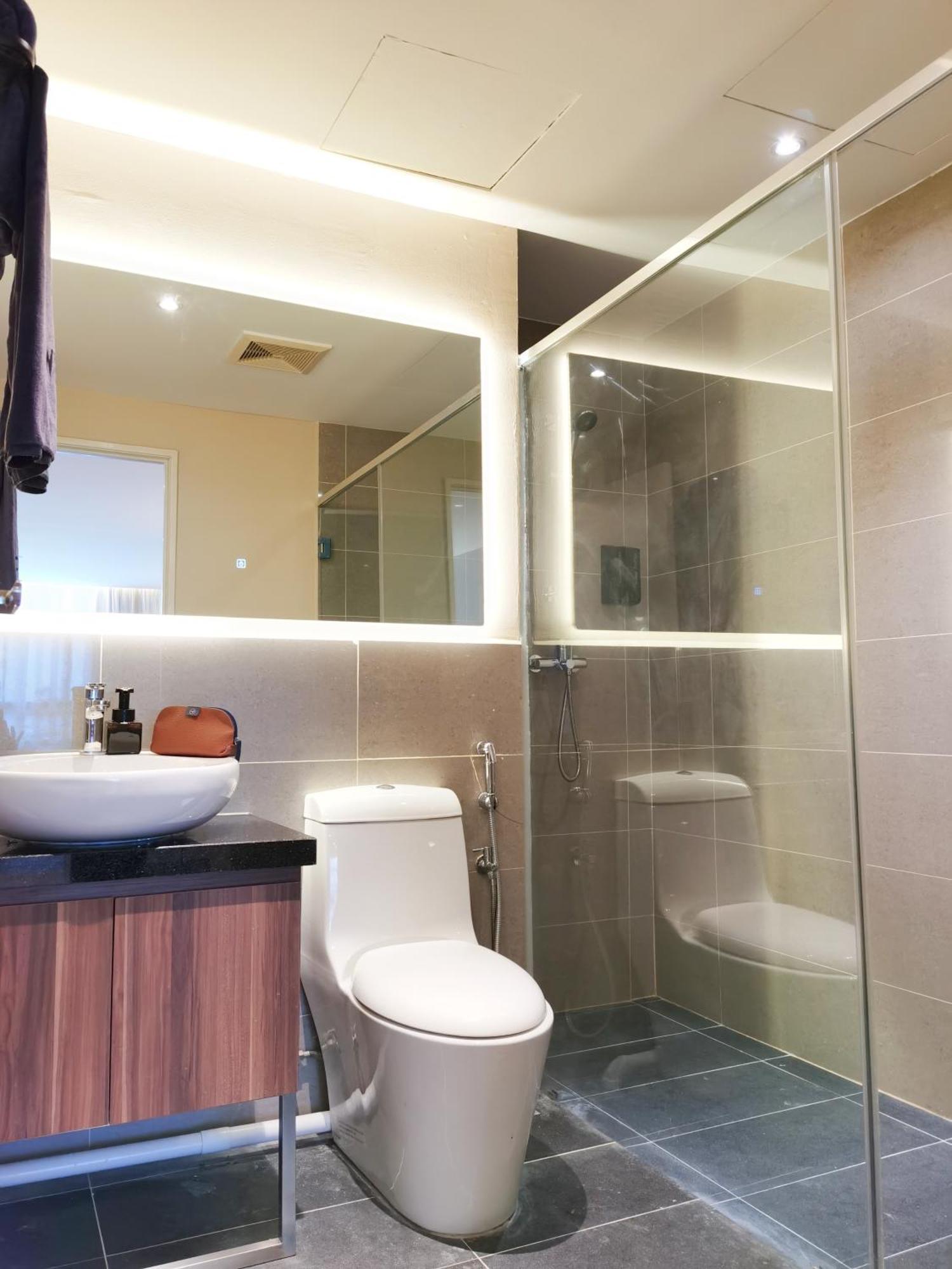Weekly Monthly - Bangsar Trade Centre Sandstone Pangsapuri *